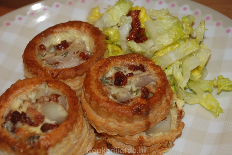 MINI SJALOTTENQUICHE MINI SJALOTTENQUICHE