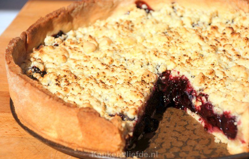 Amerikaanse kersenkruimeltaart Amerikaanse kersenkruimeltaart