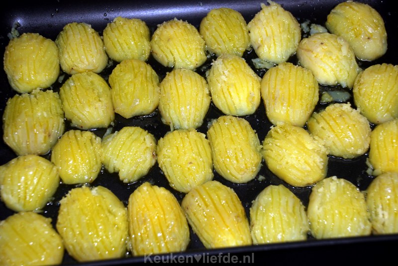 Feestelijke ovenaardappels Feestelijke ovenaardappels