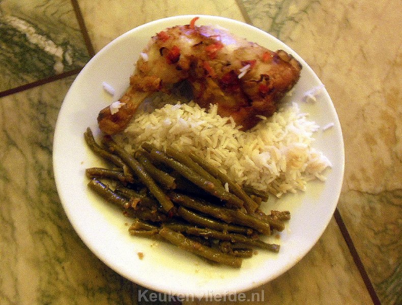 Ajam panggang boemboe roedjak van Lya Ajam panggang boemboe roedjak van Lya