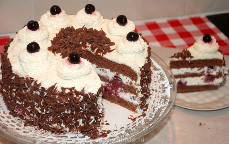 Schwarzwalder kersentaart (Schwarzwälder Kirsch)