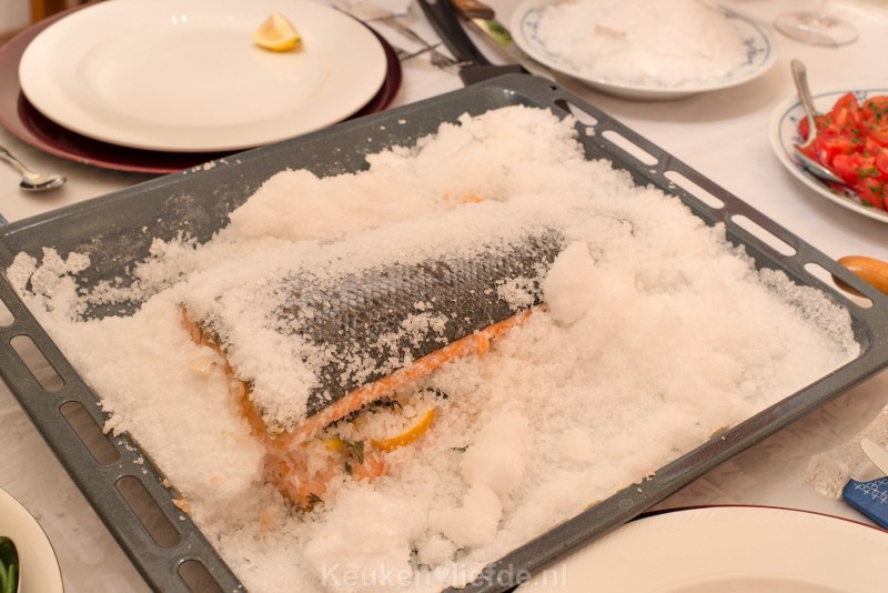 Zalm in zoutkorst Zalm in zoutkorst