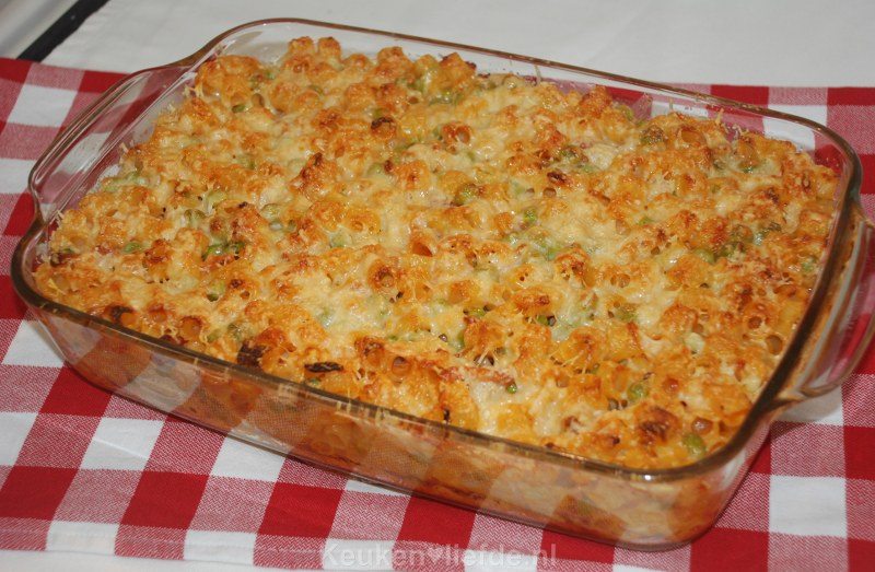 Pasta ovenschotel met doperwten en spekjes Pasta ovenschotel met doperwten en spekjes