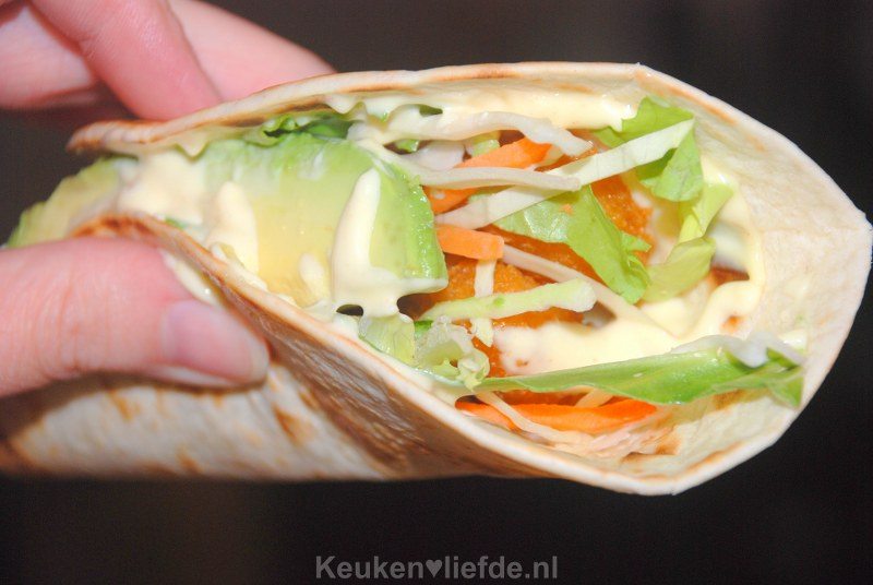 Tortilla wraps met krokante vissticks