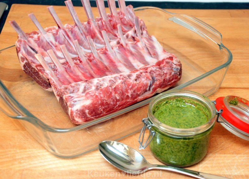 Lamsrack met salsa verde