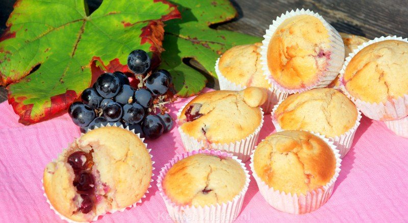 Muffins met blauwe druiven Muffins met blauwe druiven