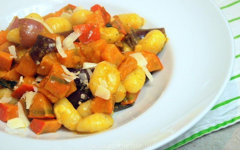 Gnocchi met pompoen, salie en Parmezaan
