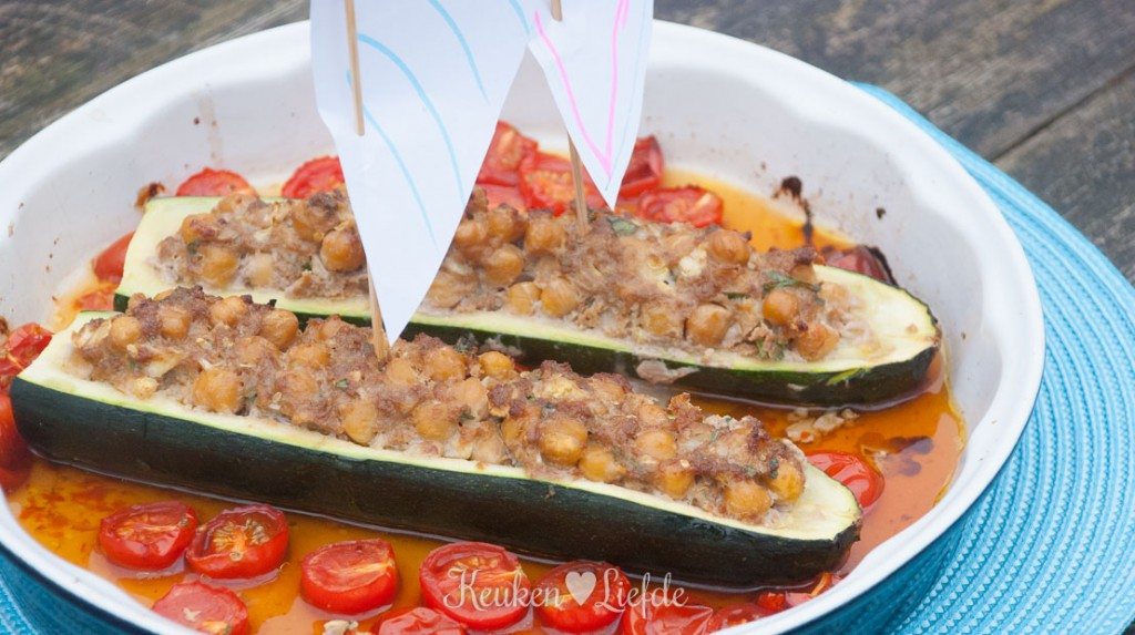 Speels & Smakelijk: gevulde courgettebootjes
