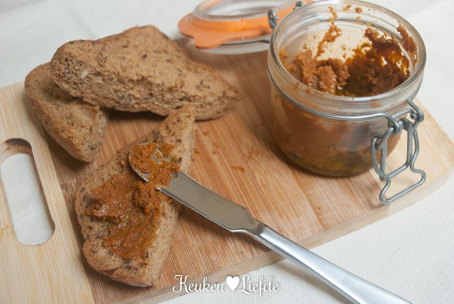 Rode pesto (pesto rosso) Rode pesto (pesto rosso)