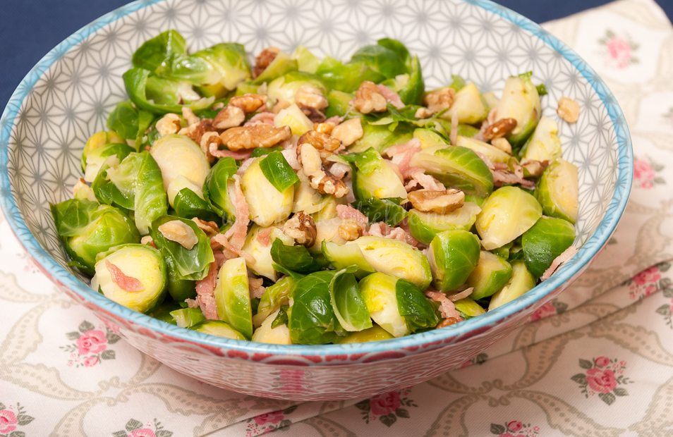 Spruitjes met spek en walnoot