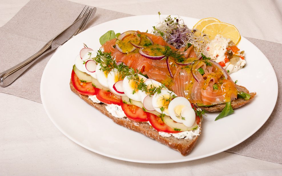 Broodje zalm Mieks Special: broodje zalm deluxe