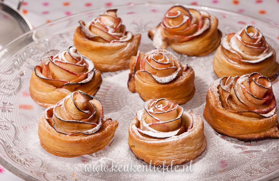 appelroosjes van bladerdeeg appelroosjes van bladerdeeg