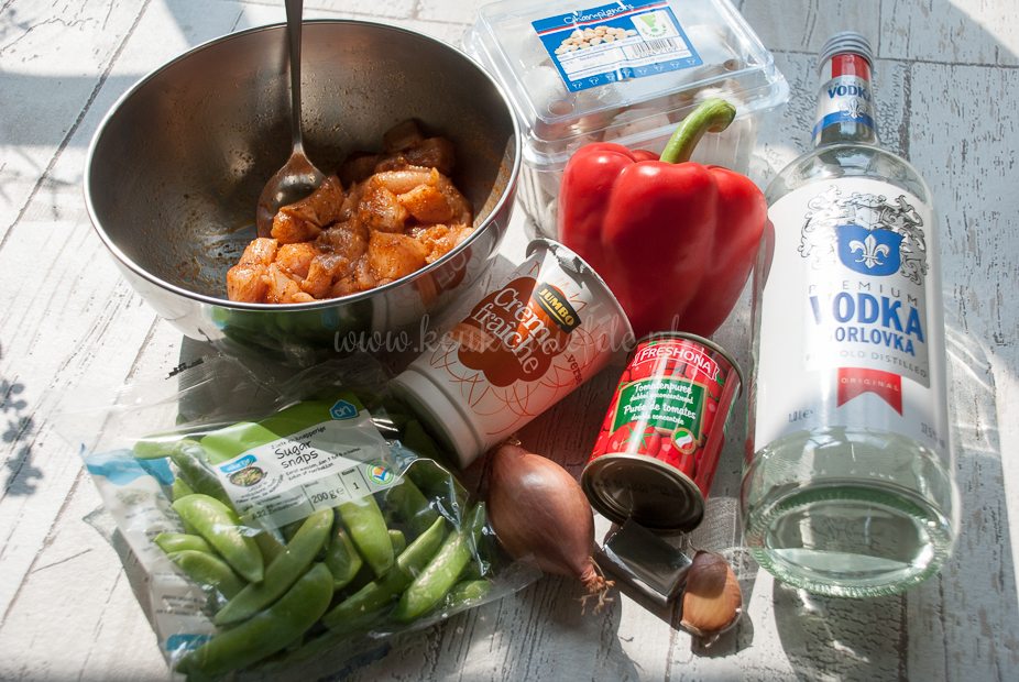 Kip stroganoff met sugarsnaps Kip stroganoff met sugarsnaps