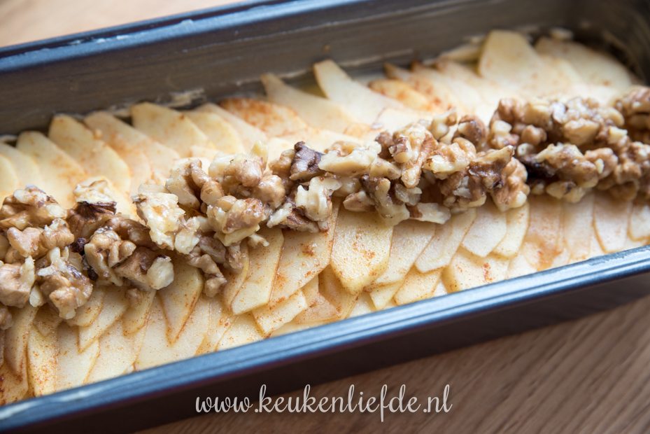 Appelcake met walnoten Appelcake met walnoten