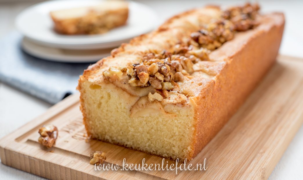 Appelcake met walnoten Appelcake met walnoten