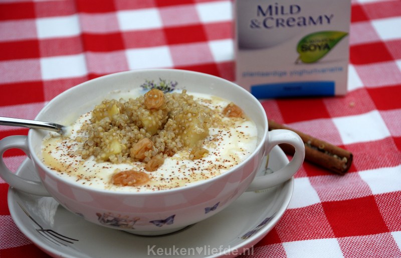 Quinoa-ontbijt met Alpro Mild & Creamy