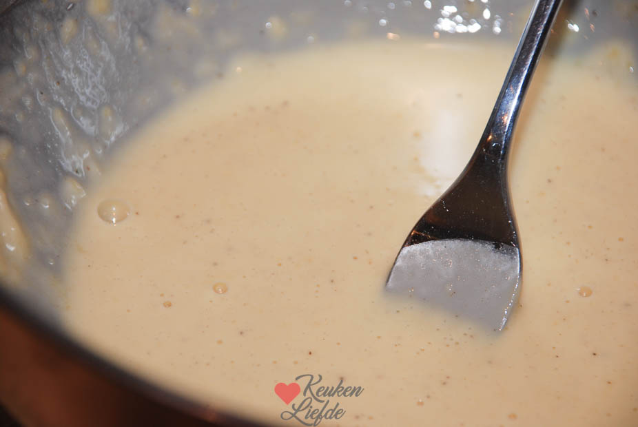 Maak het beslag voor de kibbeling