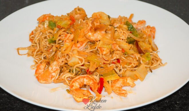 Thaise curry roerbaknoedels