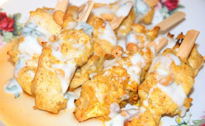 Kipspiesjes met muntyoghurt – Slank en lekker!