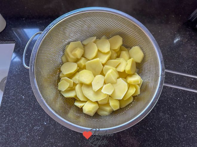 Laat aardappels afkoelen