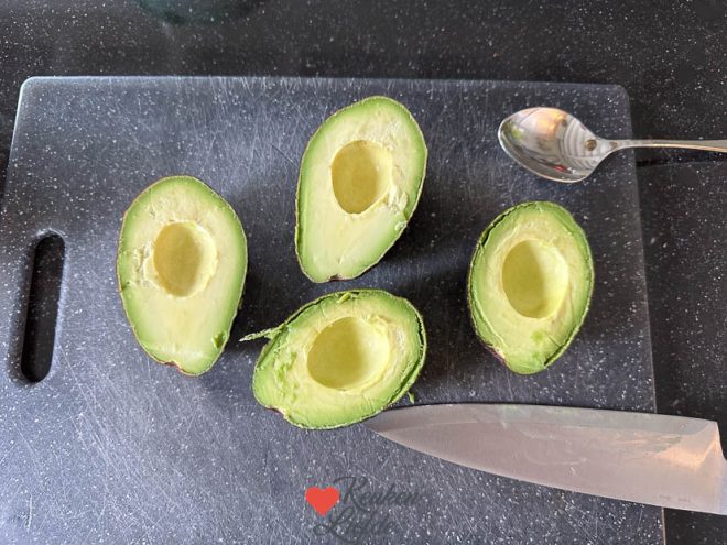 Prak de avocado fijn