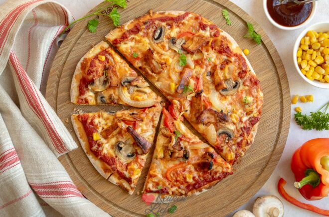BBQ chicken pizza
