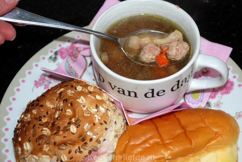 Groentesoep met ballen