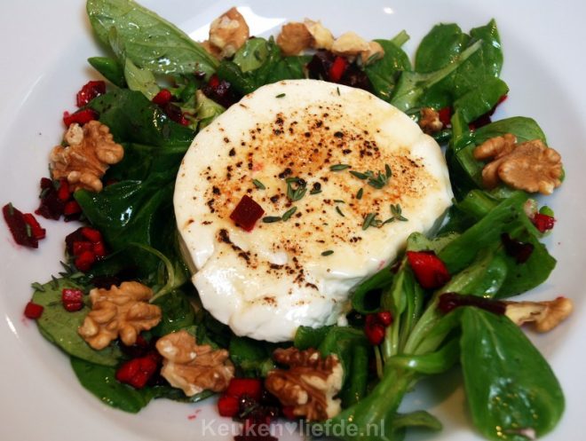 Bietensalade met geitenkaas