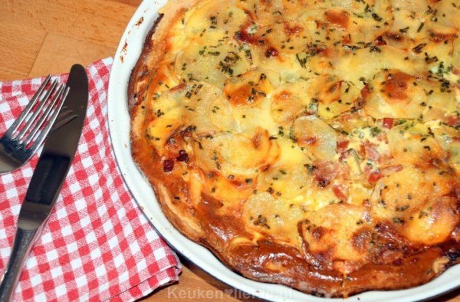 Hartige aardappeltaart met spek