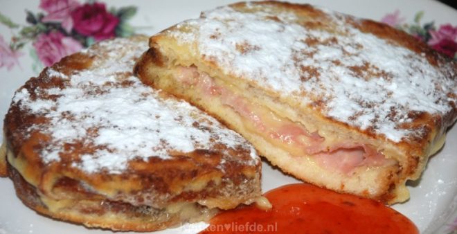 Amerikaanse monte cristo sandwich