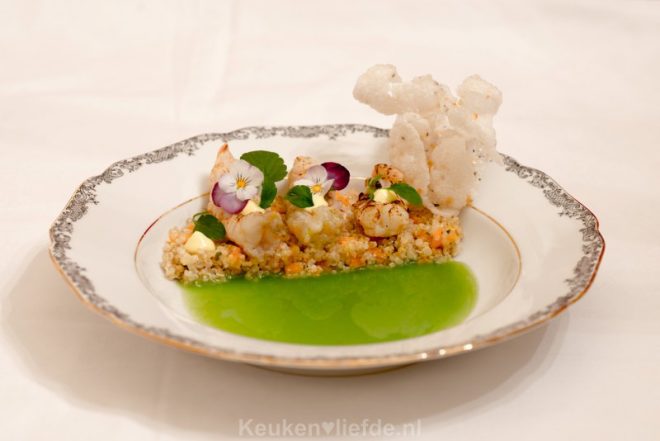 Noordzeekreeftjes met snijbonensap en kerrie van Restaurant De Librije