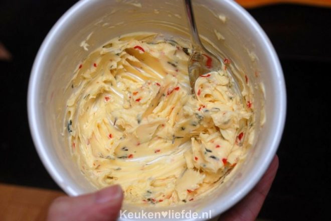 Spicy chiliboter