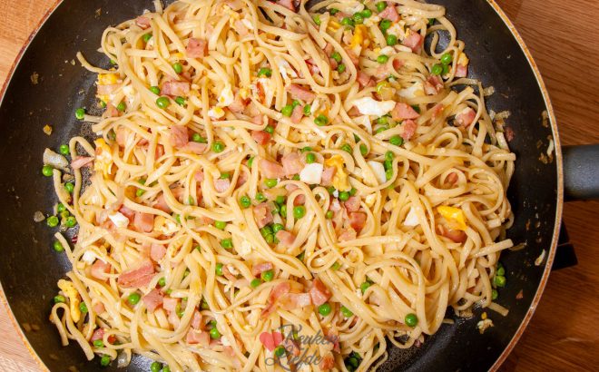 Bami goreng (recept van de afhaalchinees)