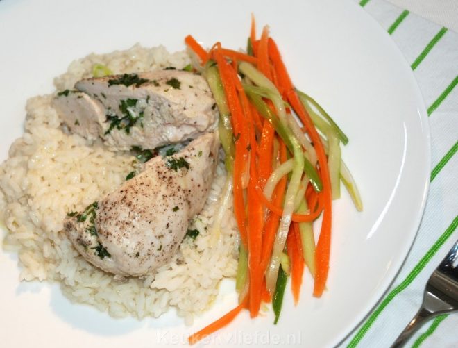 Gestoomde kipfilet met pittige korianderboter