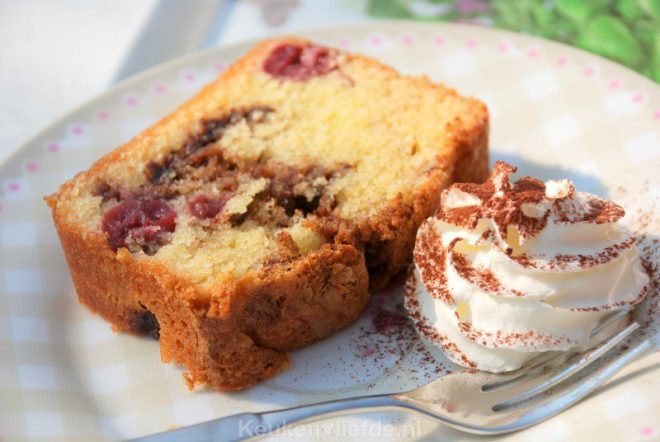 Kersencake met Nutella swirl