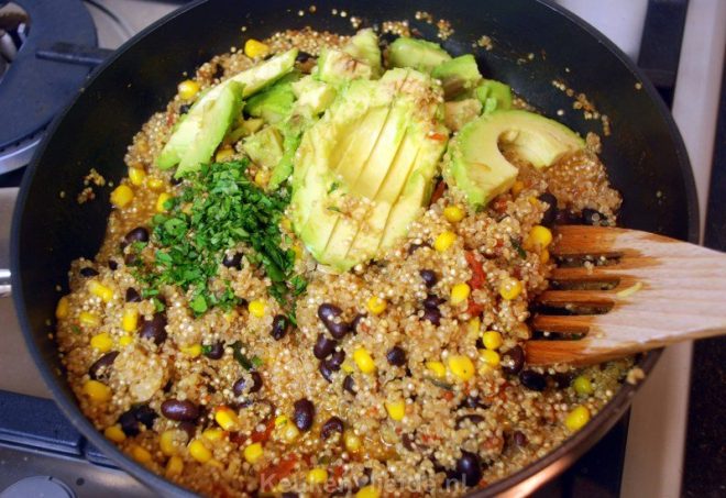 Mexicaanse quinoa – makkelijk eenpansgerecht!