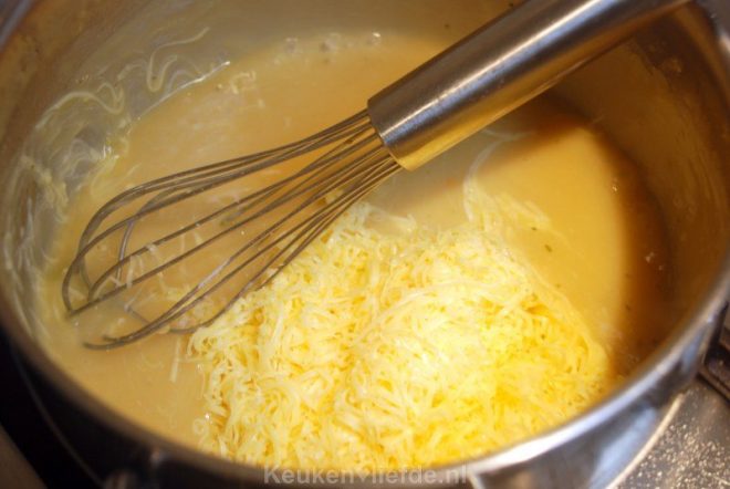 Maak de saus