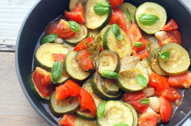 Provencaalse courgettes