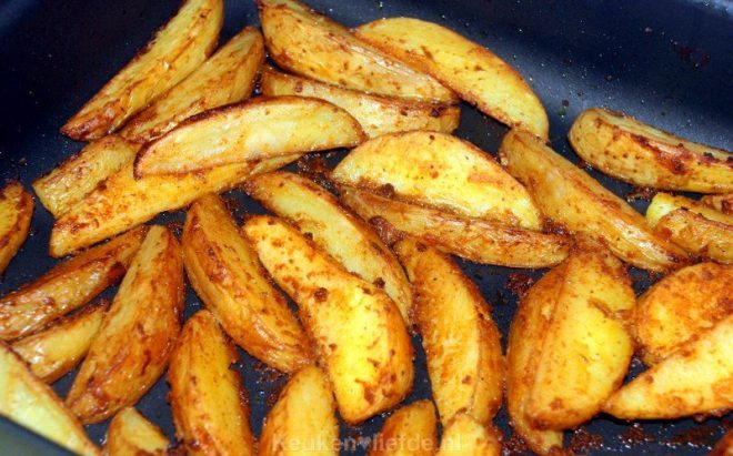 Gekruide aardappelpartjes uit de oven