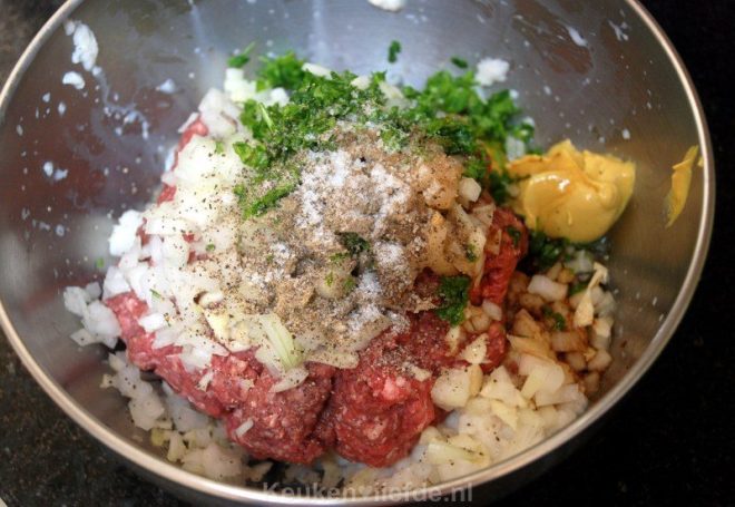 Meng de ingrediënten  