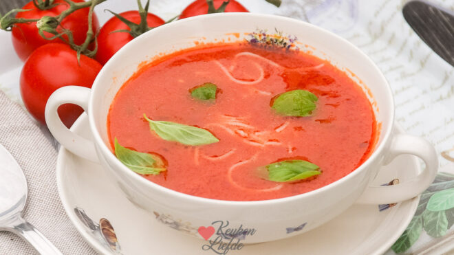 Tomatensoep met vermicelli