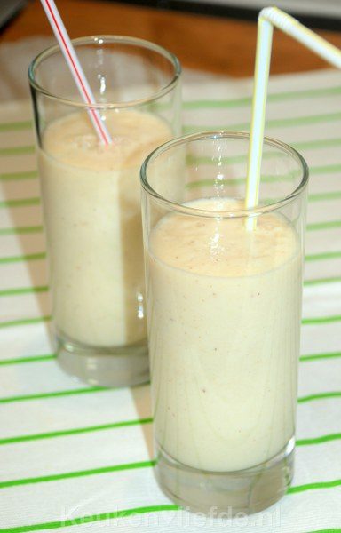 Gezonde appel-perensmoothie