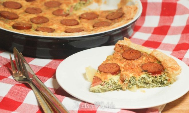 Boerenkoolquiche met rookworst