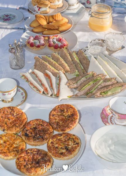 Zo organiseer je een high tea!