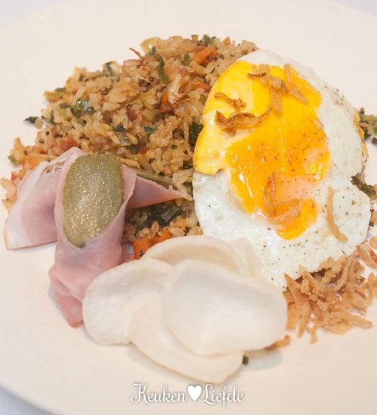 Hollandse nasi met soepgroenten