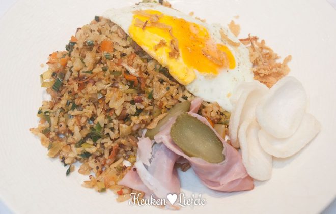 Hollandse nasi met soepgroenten