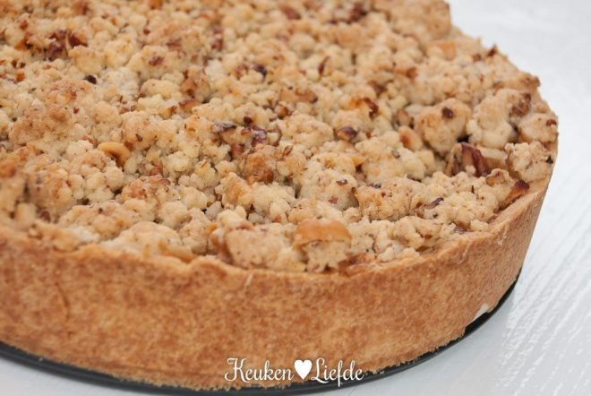 Appeltaart met notencrumble