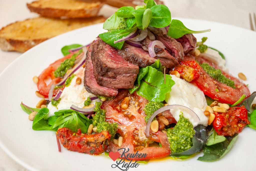 Caprese salade met biefstuk