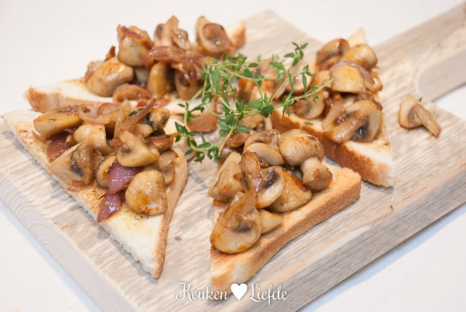 Champignons op toast