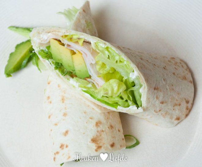 Wrap met kipfilet en avocado